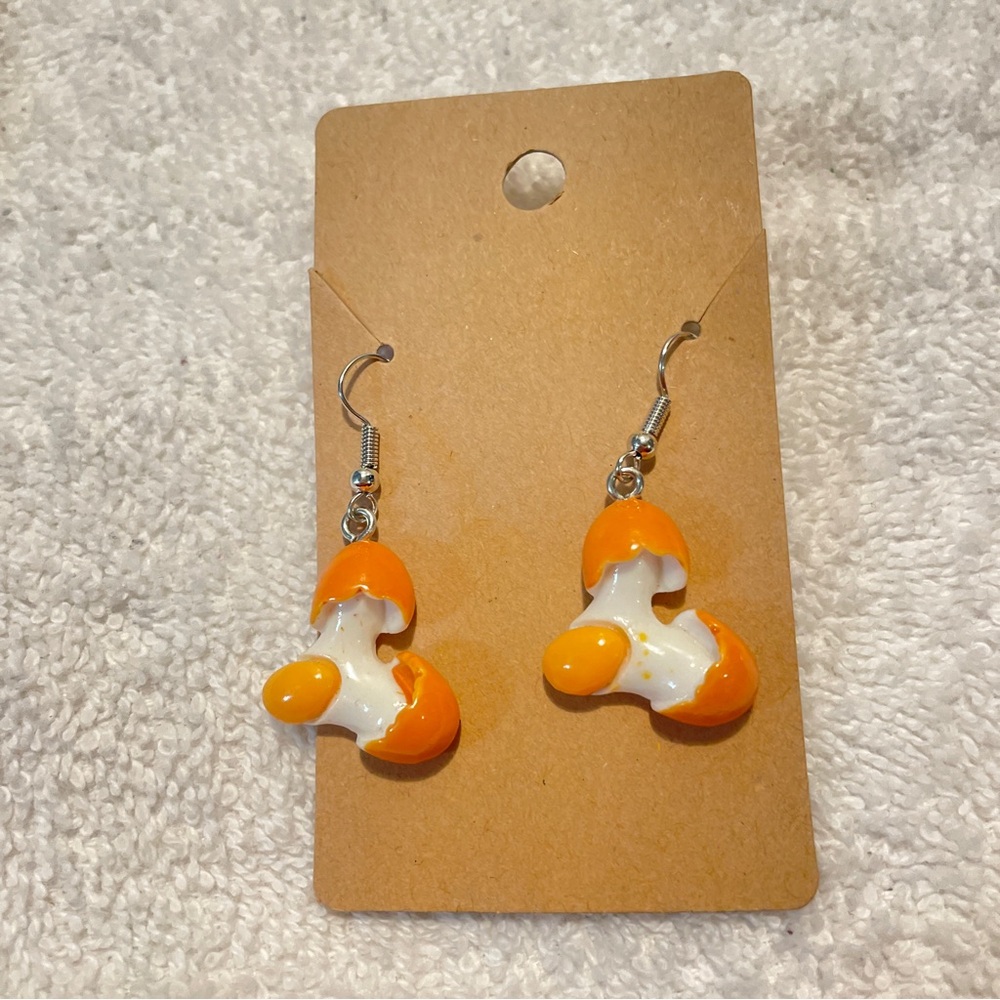 Cracked Egg Earrings NWT